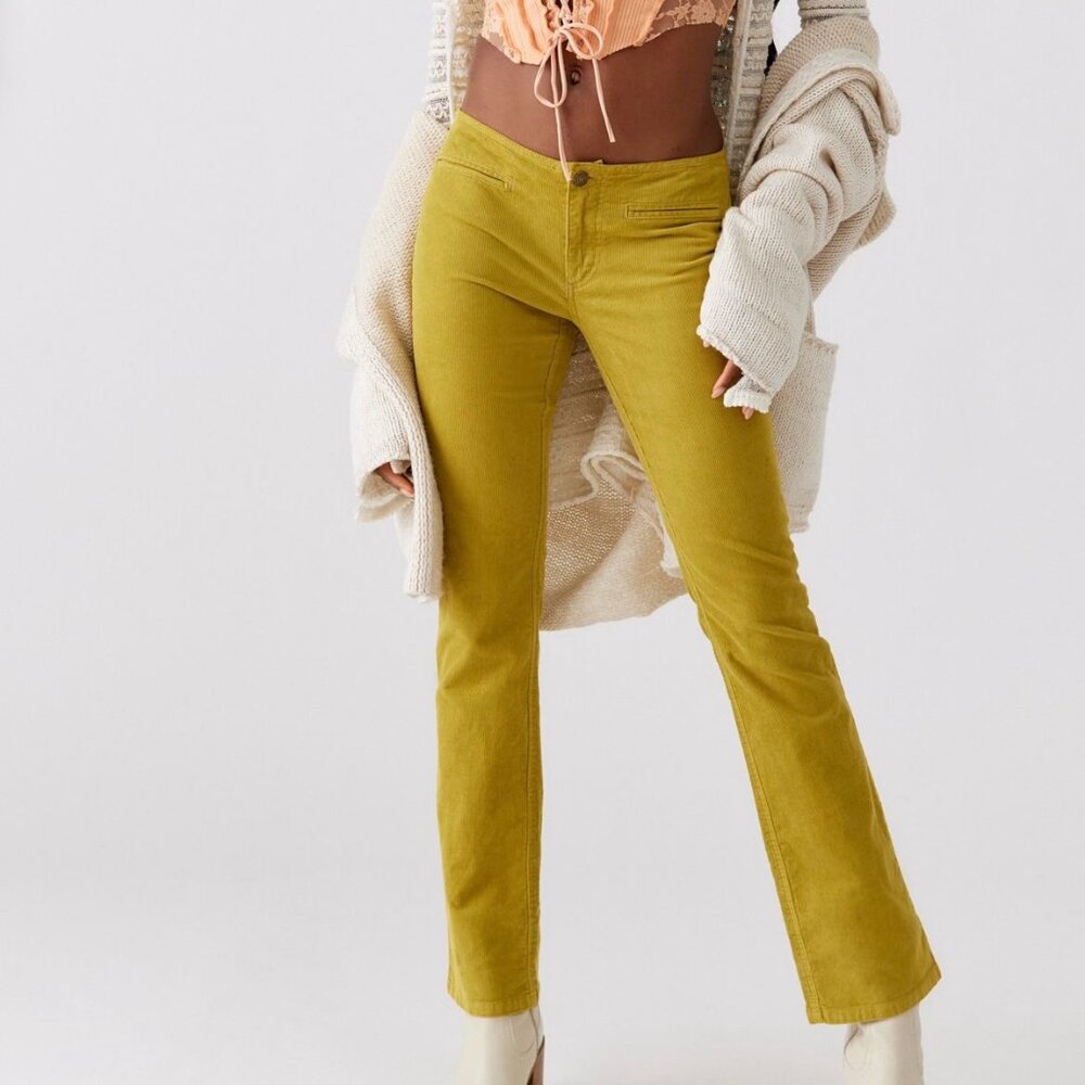 Urban Outfitters BDG Women Green Corduroy Flare Leg Slim Jeans Pants 24 NWT